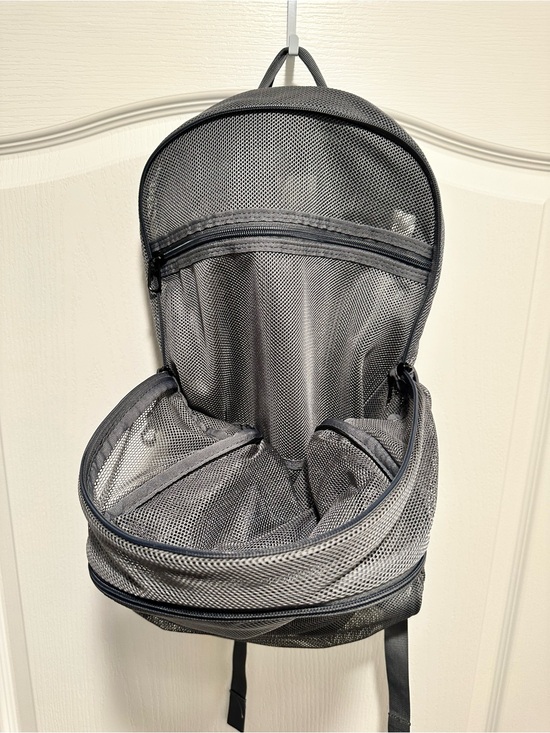 backpack essentials travel A Frequent Flier's 11 Must-Have Amazon it can be compactly Lazer Sharp 5 Pieces Model:XB-C-731MHMF category__DYANMIC_TH_OFFERS_MENSOFFERS